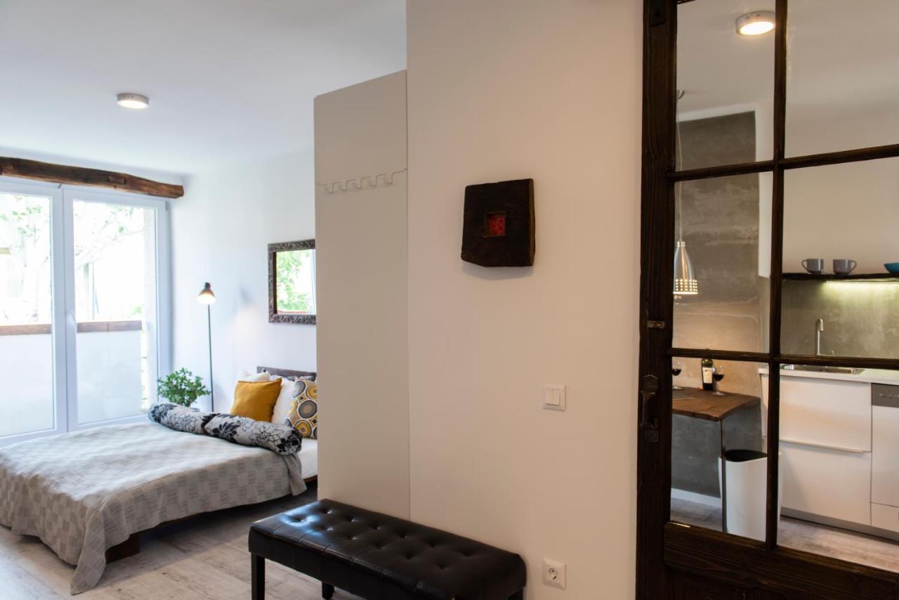 Apartament Loft Apartman Pécs Zewnętrze zdjęcie