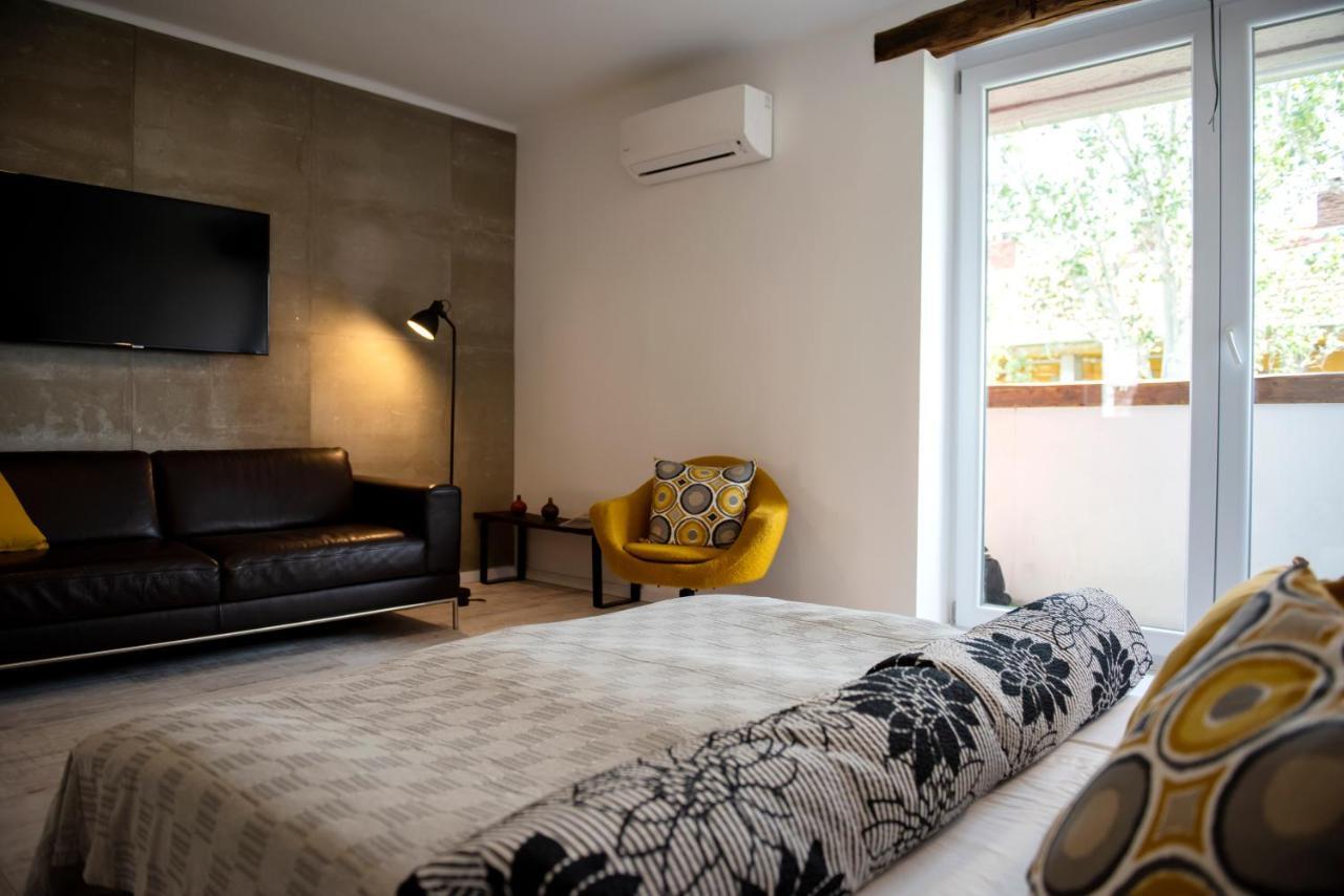 Apartament Loft Apartman Pécs Zewnętrze zdjęcie