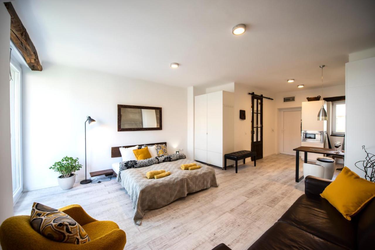 Apartament Loft Apartman Pécs Zewnętrze zdjęcie